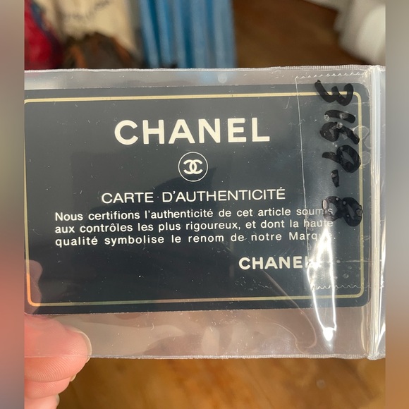 CHANEL CAVIER ZIP AROUND WALLET - Picture 9 of 10